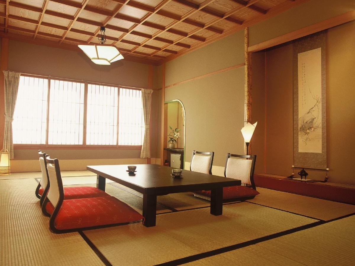 Hotel Keigetsu Achi Buitenkant foto